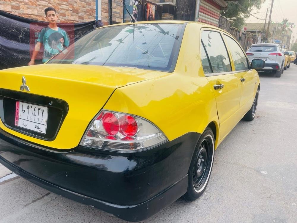 Mitsubishi Lancer